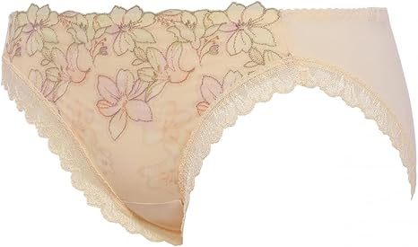 Amazon.co.jp: [トリンプ] 天使のブラ(R) 魔法のハリ感596
